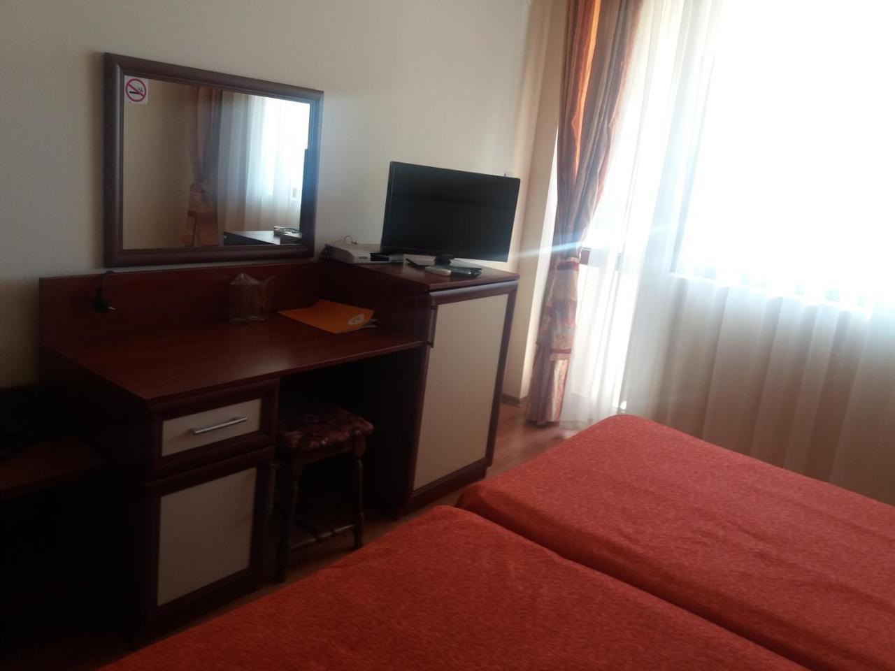 Hotel Sea Vista Sveti Vlas Exterior foto