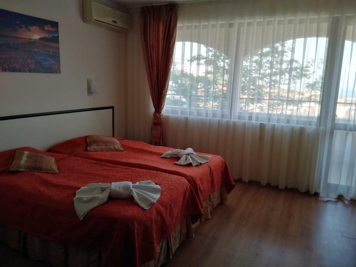 Hotel Sea Vista Sveti Vlas Exterior foto